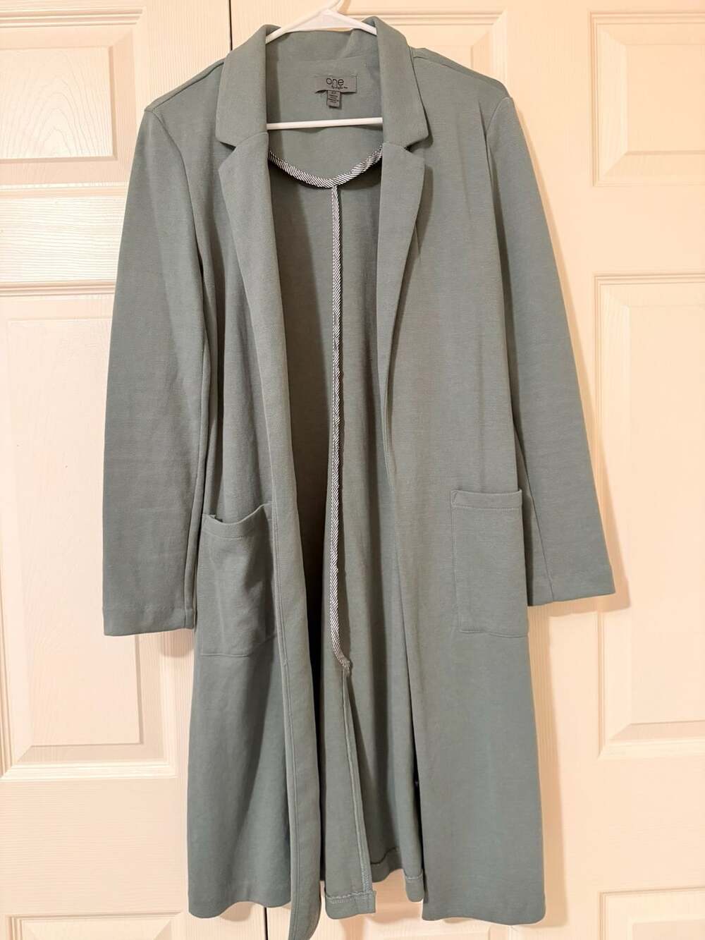 One By Chapter One Coat Size S
